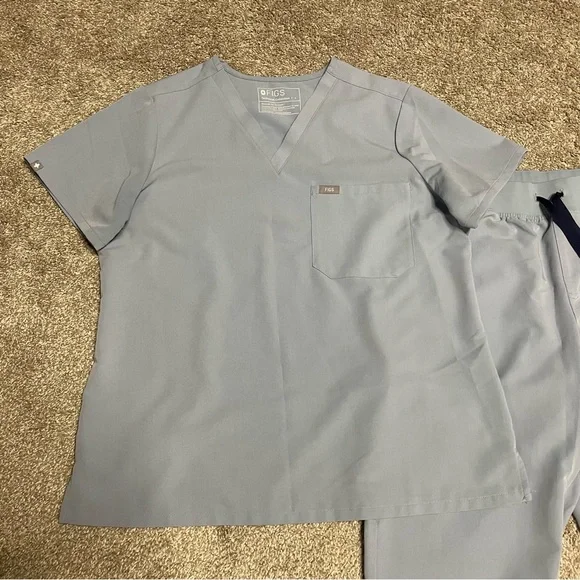 Women’s Figs Scrub Set Catarina/Zamora Joggers Size L - Picture 2 of 9